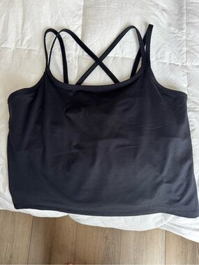 Plus size 1x under armor cross back strapping tank top